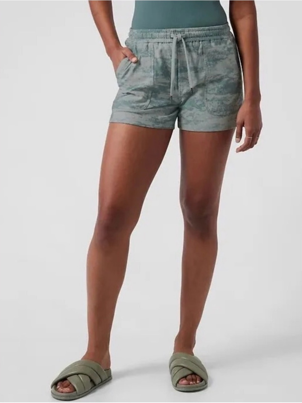 Athleta Farallon Short In Fog Camo Coast Grey